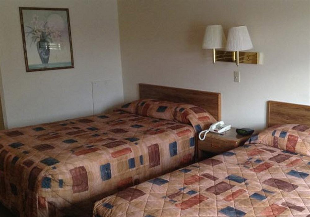 Econo Lodge Inn & Suites Albuquerque East I-40 Eubank Exit Dış mekan fotoğraf